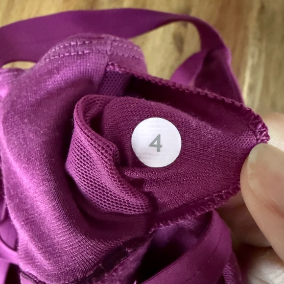 Lululemon Tank - Picture 4 of 4